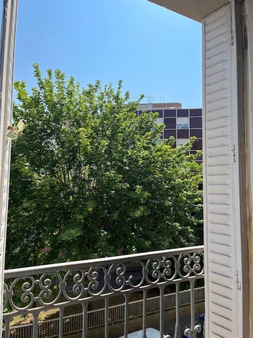 Beautiful Apartment With Balcony 巴黎 外观 照片